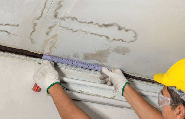 Reliable Flood Cleanup contractor in Strasburg, OH by Water Damage Irwin